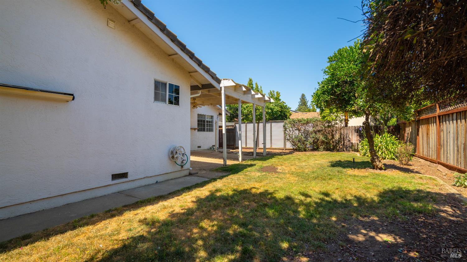 100 Cheyenne Drive Vacaville CA 95688