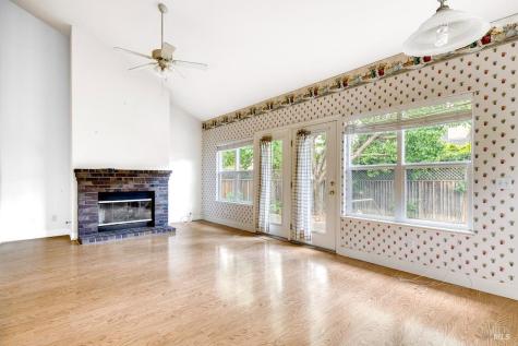 155 Cooper Street Sonoma CA 95476