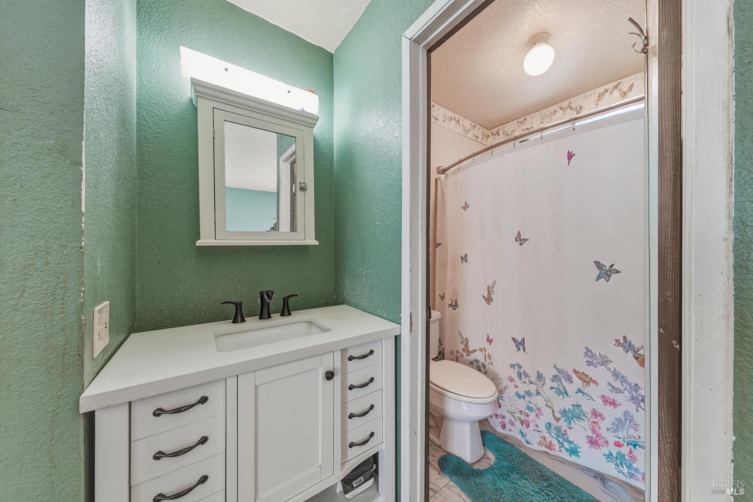 1430 Mcminn Avenue Santa Rosa CA 95407