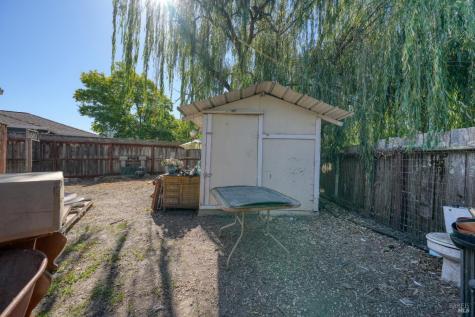 1430 Mcminn Avenue Santa Rosa CA 95407