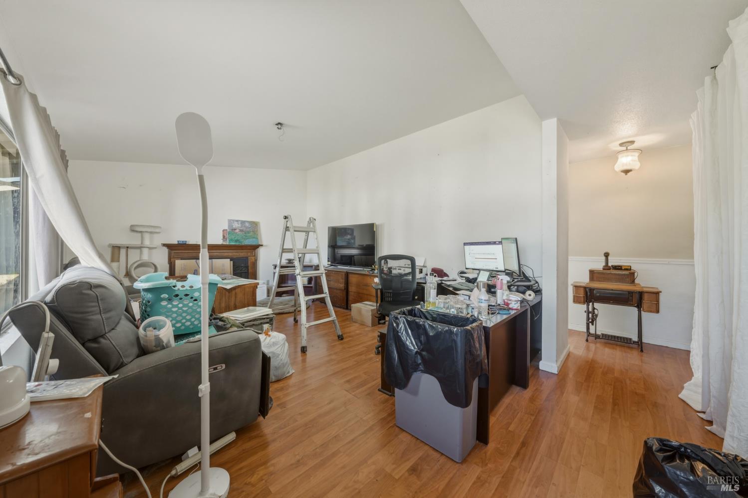 1430 Mcminn Avenue Santa Rosa CA 95407