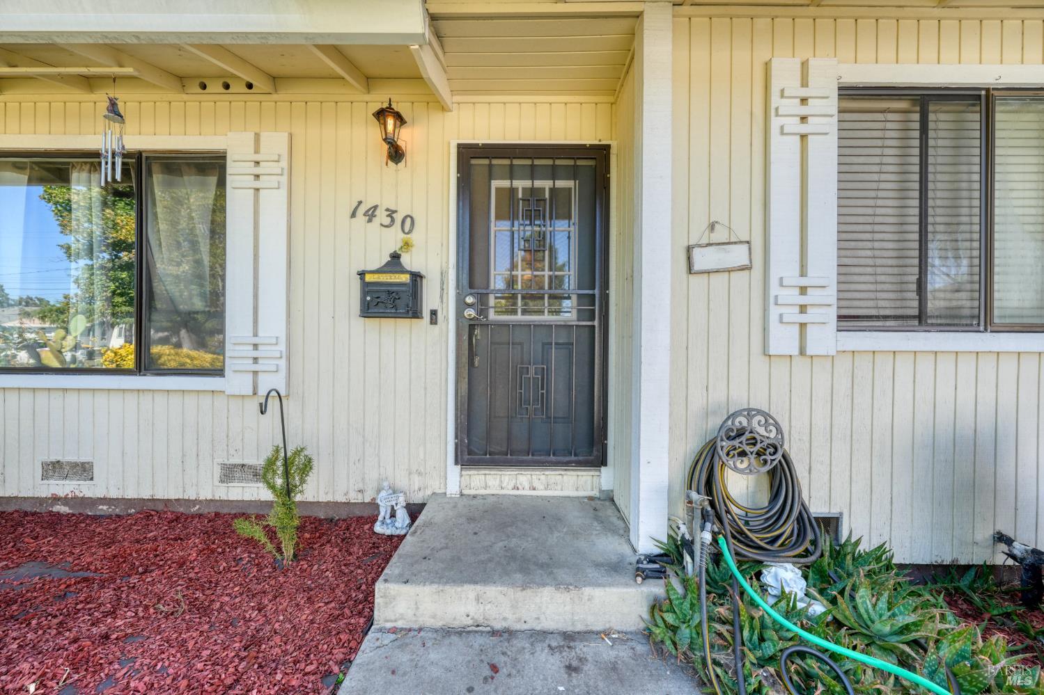 1430 Mcminn Avenue Santa Rosa CA 95407