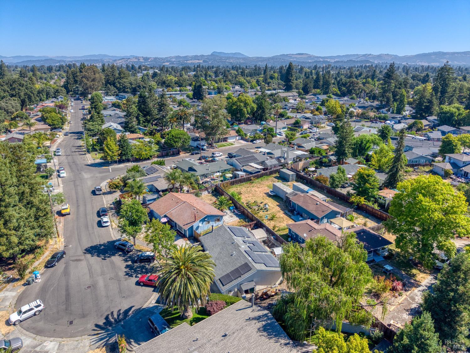 1430 Mcminn Avenue Santa Rosa CA 95407