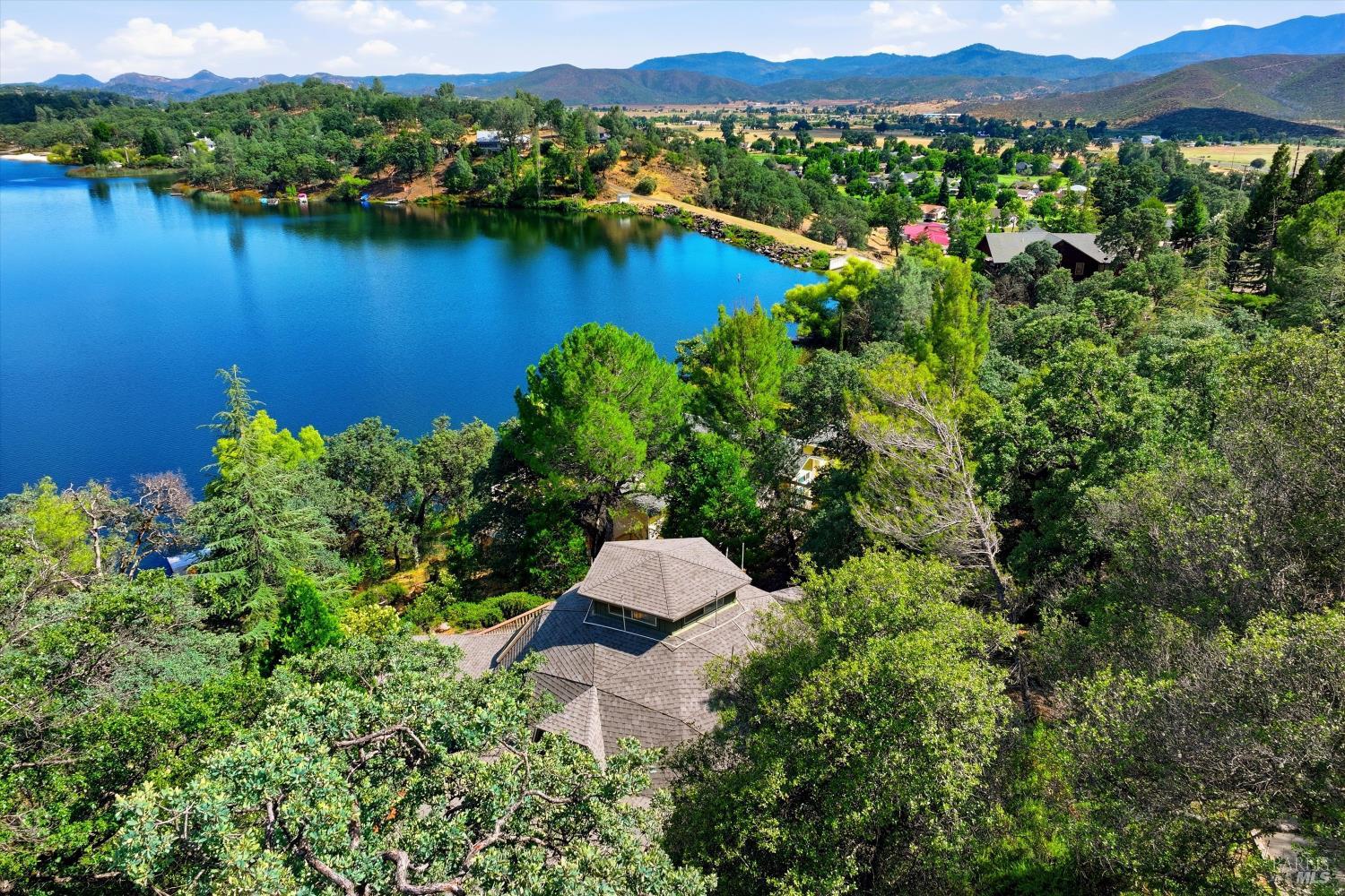 16945 Knollview Drive Hidden Valley Lake CA 95467