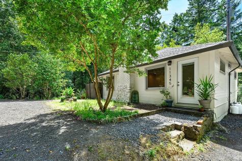11345 Ca 116 Highway Guerneville CA 95446