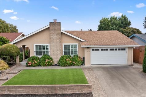 1312 Glenwood Drive Petaluma CA 94954