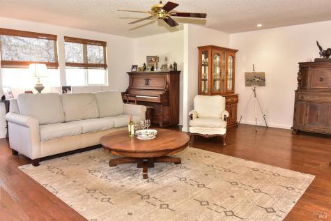 17 Temelec Circle Sonoma CA 95476
