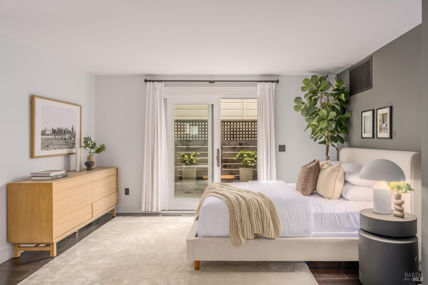 6555 Yount Street Yountville CA 94599