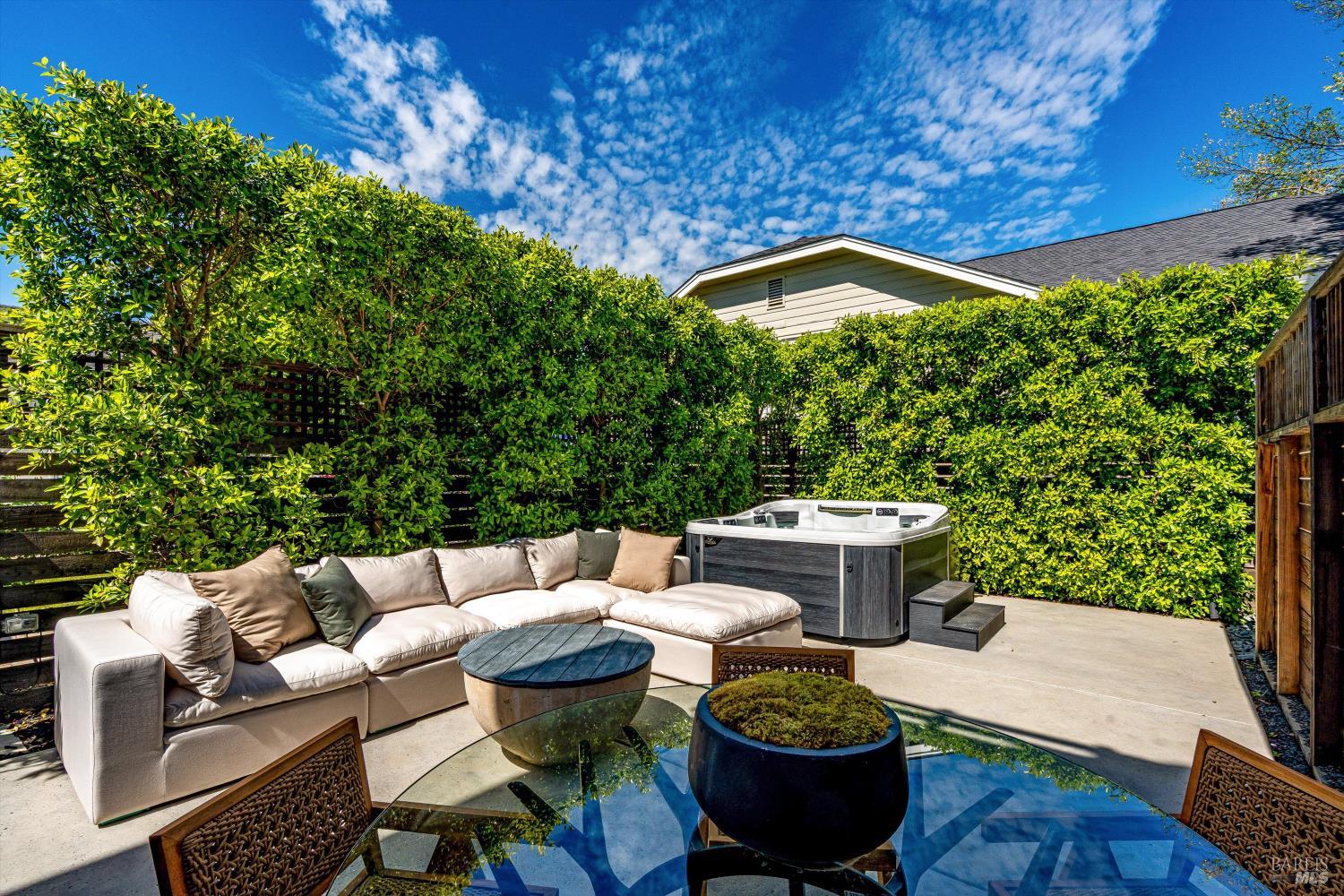 6555 Yount Street Yountville CA 94599