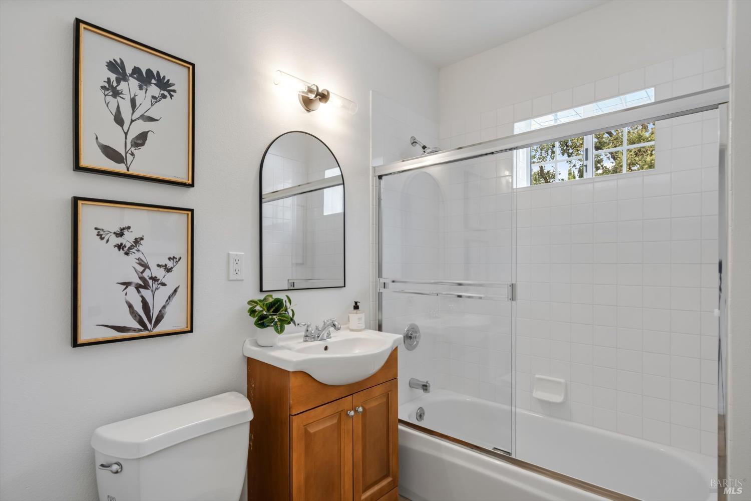 17503 Johnson Avenue Sonoma CA 95476