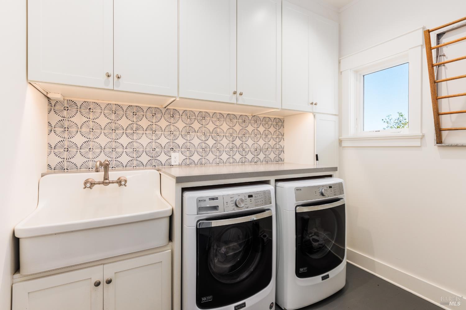 5561 Sonoma Mountain Road Santa Rosa CA 95404