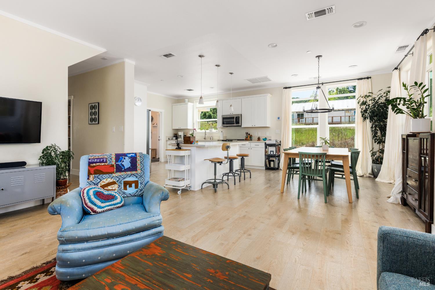 5561 Sonoma Mountain Road Santa Rosa CA 95404
