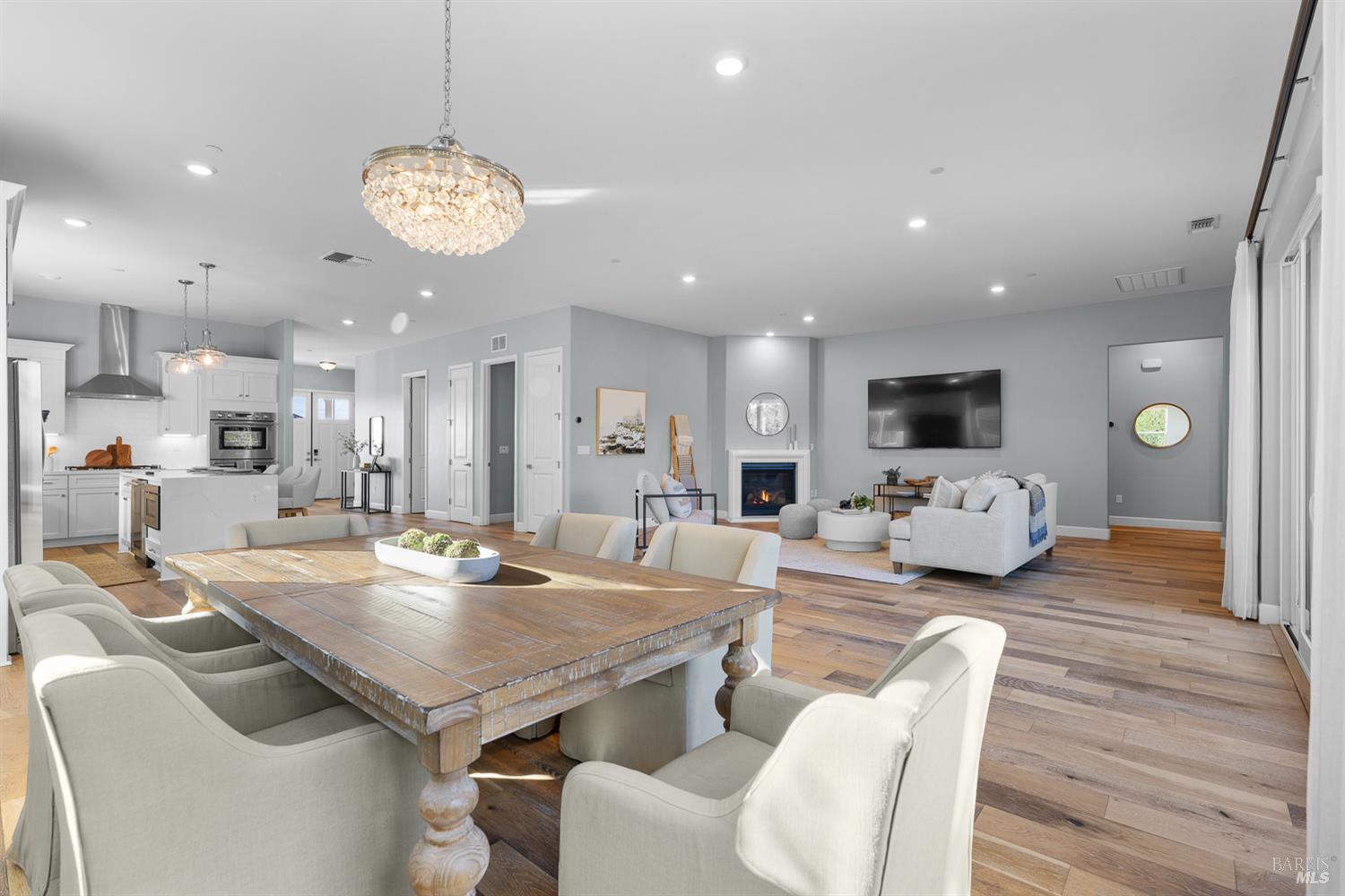 3728 Crown Hill Drive Santa Rosa CA 95404