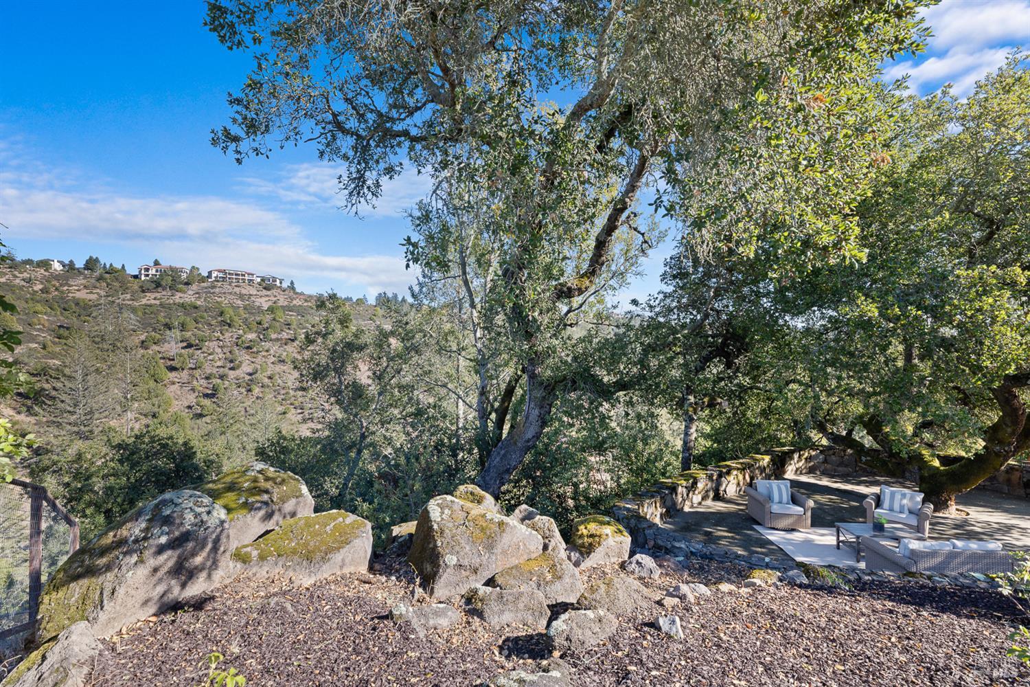3728 Crown Hill Drive Santa Rosa CA 95404