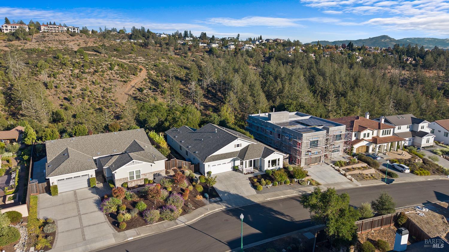 3728 Crown Hill Drive Santa Rosa CA 95404