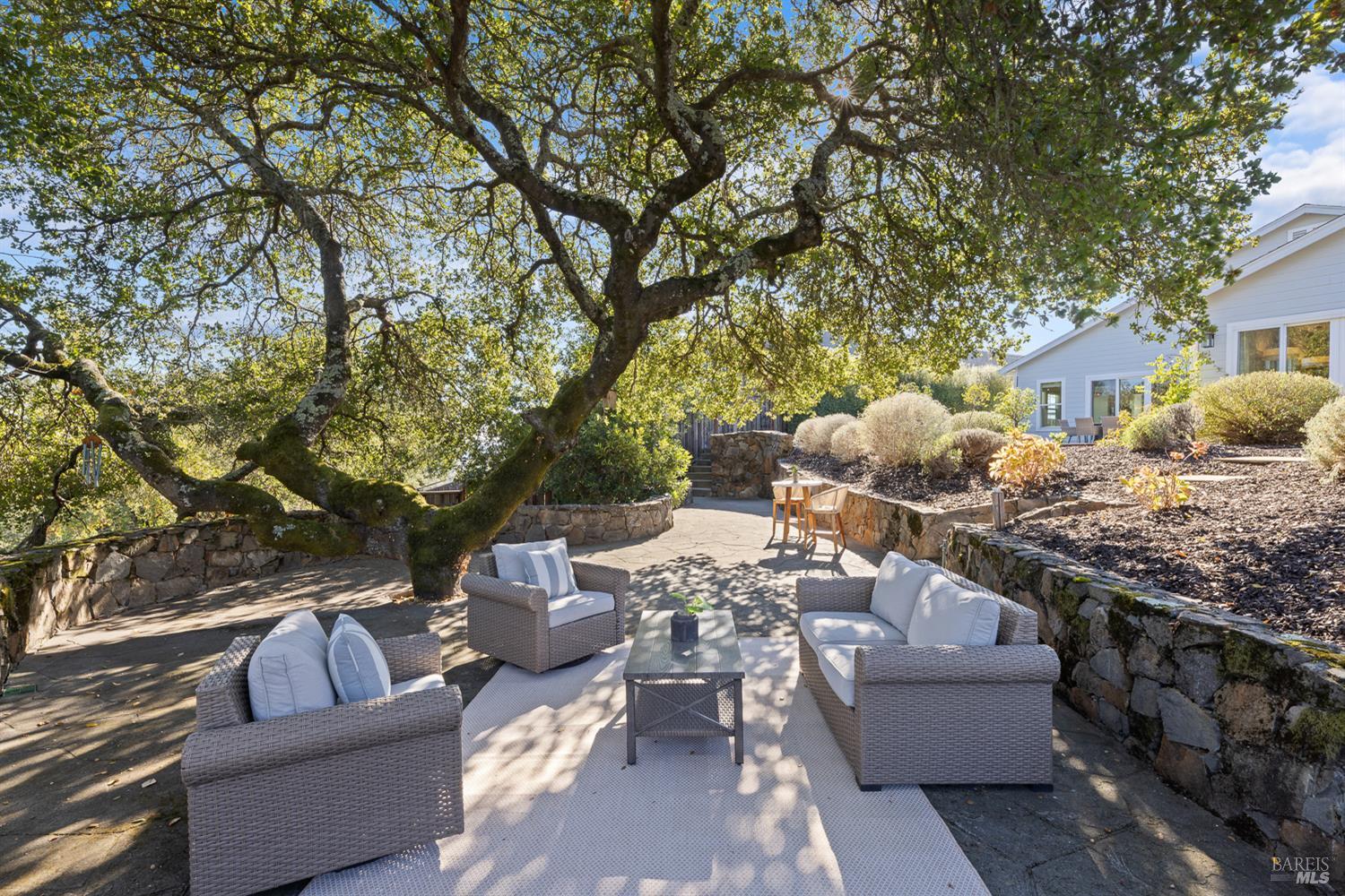 3728 Crown Hill Drive Santa Rosa CA 95404