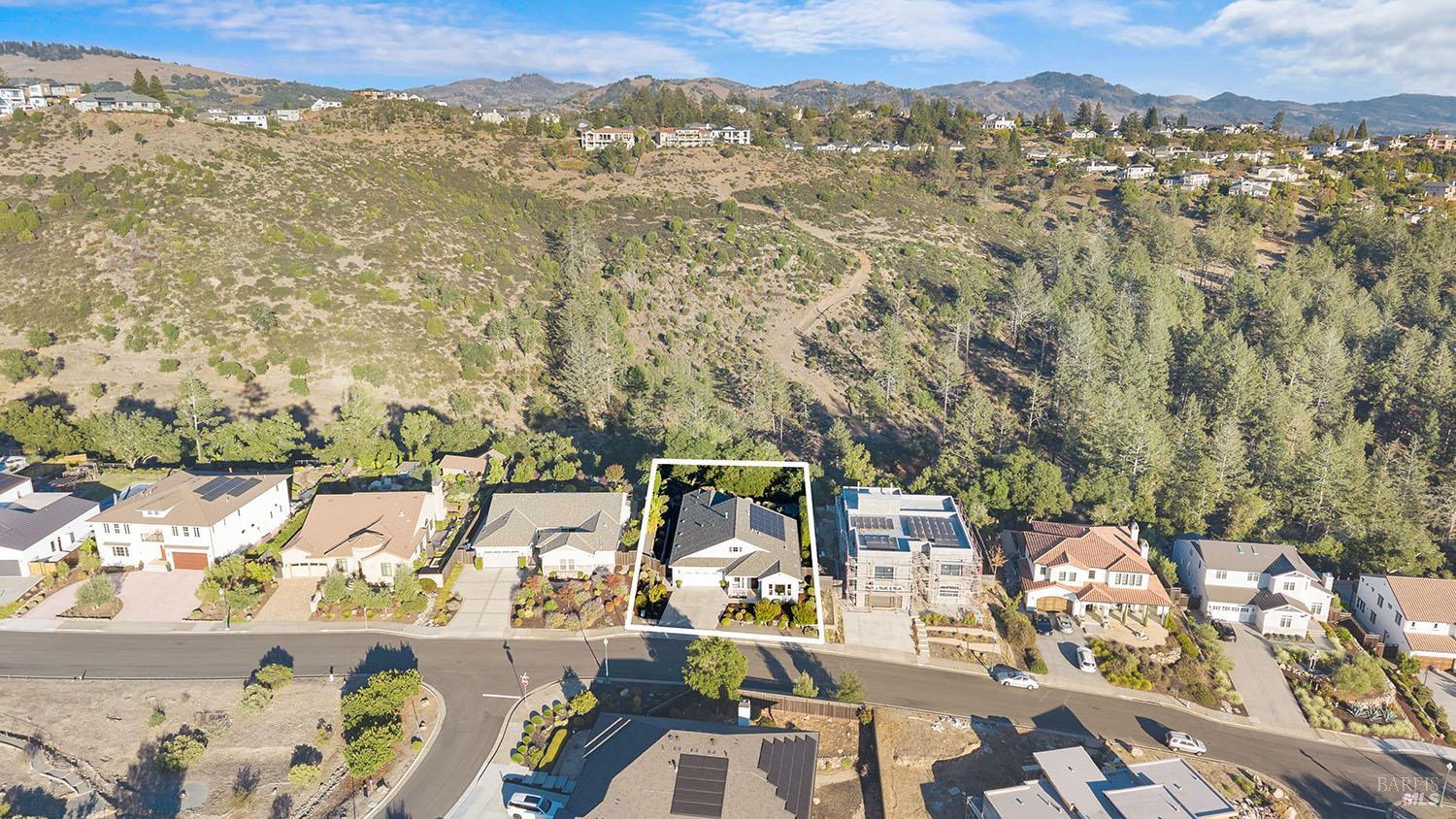 3728 Crown Hill Drive Santa Rosa CA 95404