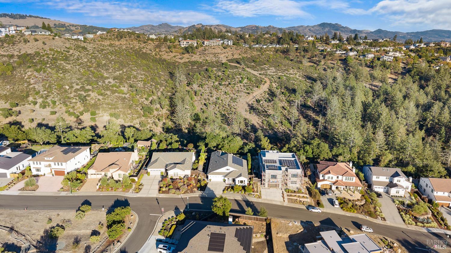 3728 Crown Hill Drive Santa Rosa CA 95404