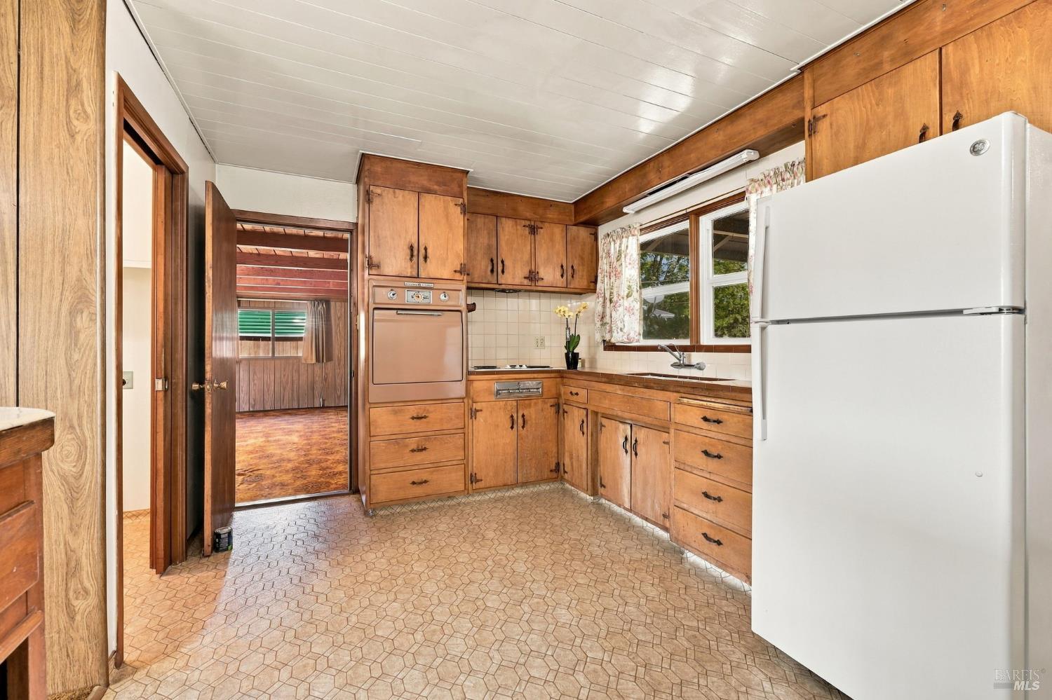 1023 Michigan Drive Santa Rosa CA 95405