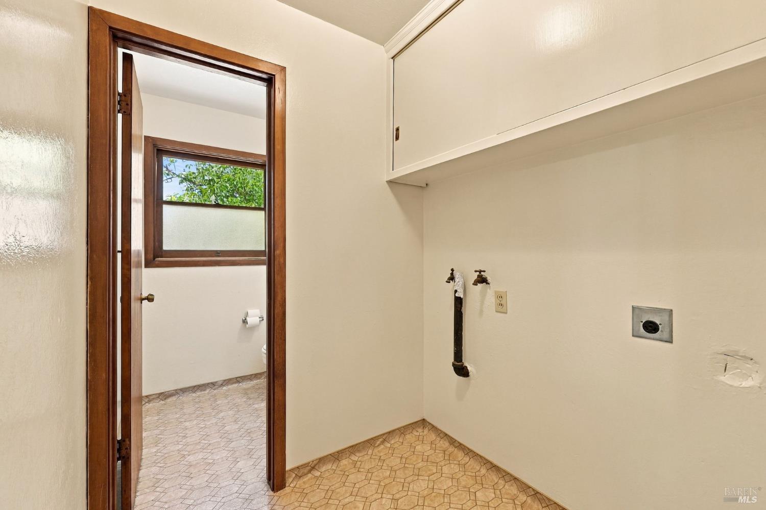 1023 Michigan Drive Santa Rosa CA 95405