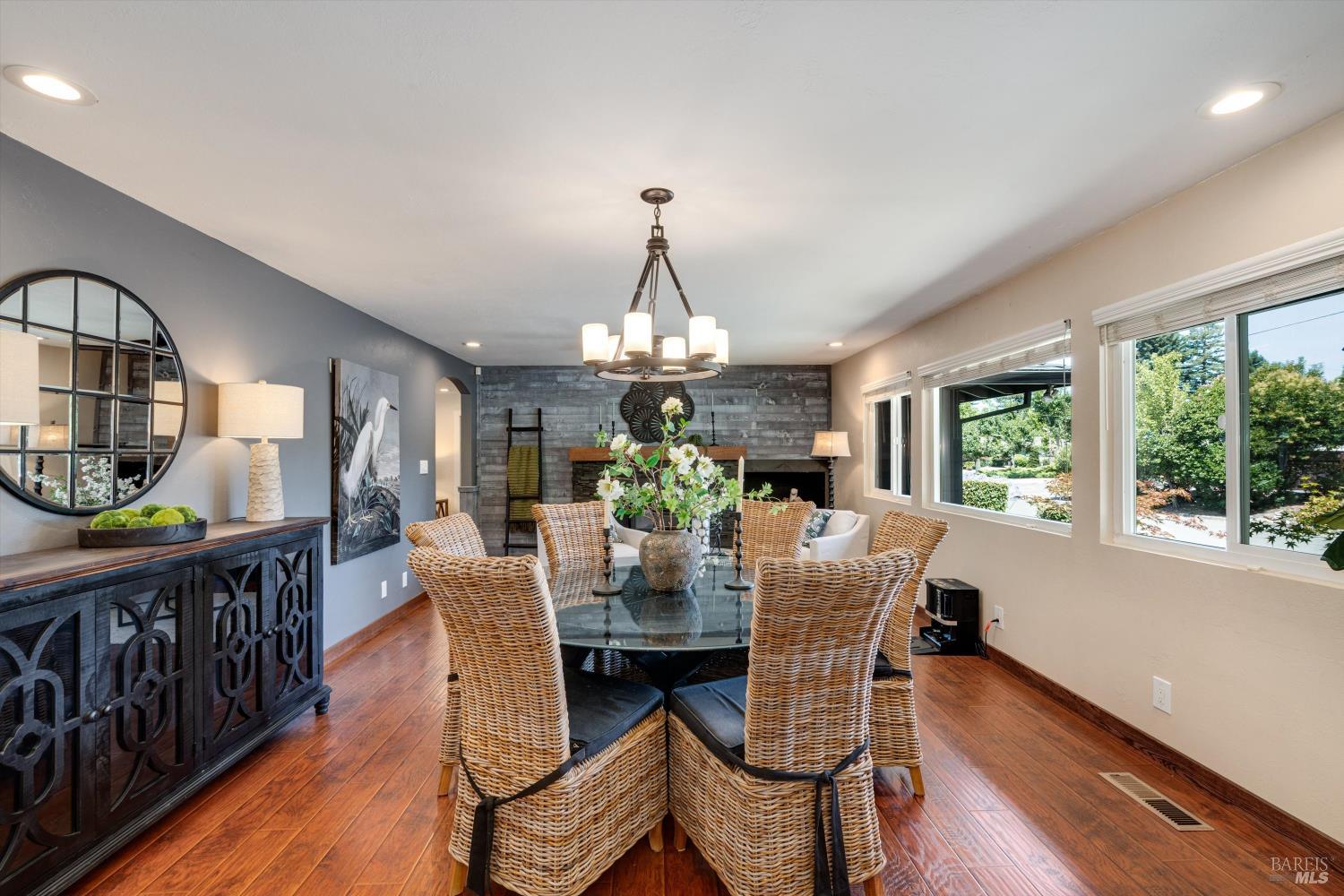 419 Mayfield Drive Santa Rosa CA 95403