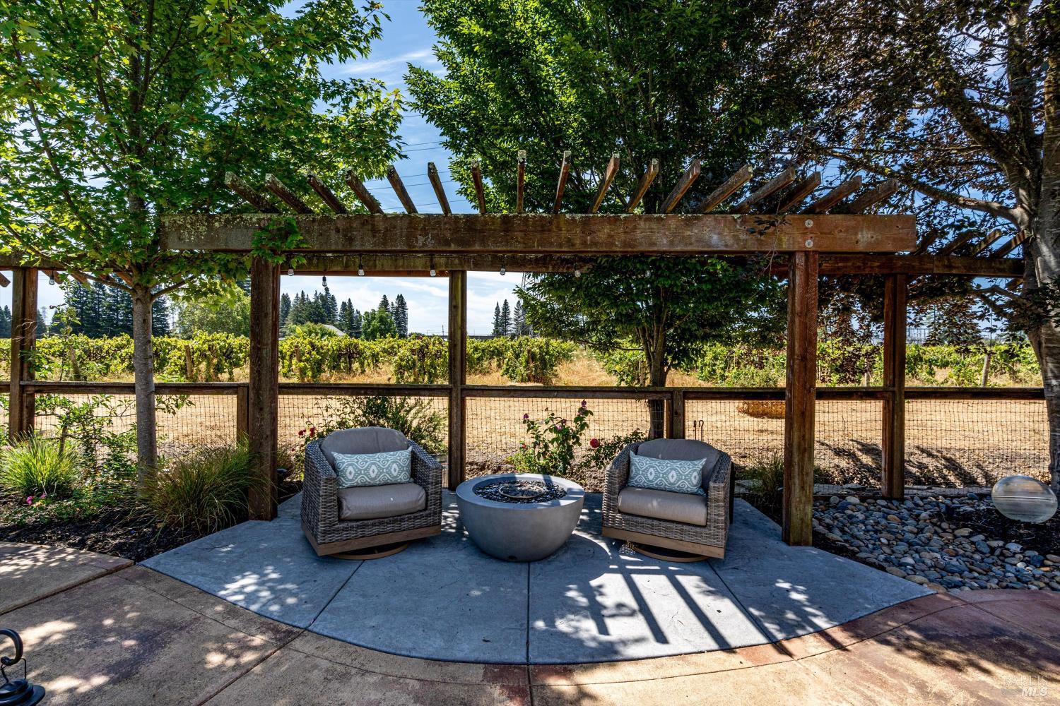 419 Mayfield Drive Santa Rosa CA 95403