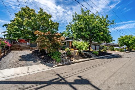 419 Mayfield Drive Santa Rosa CA 95403