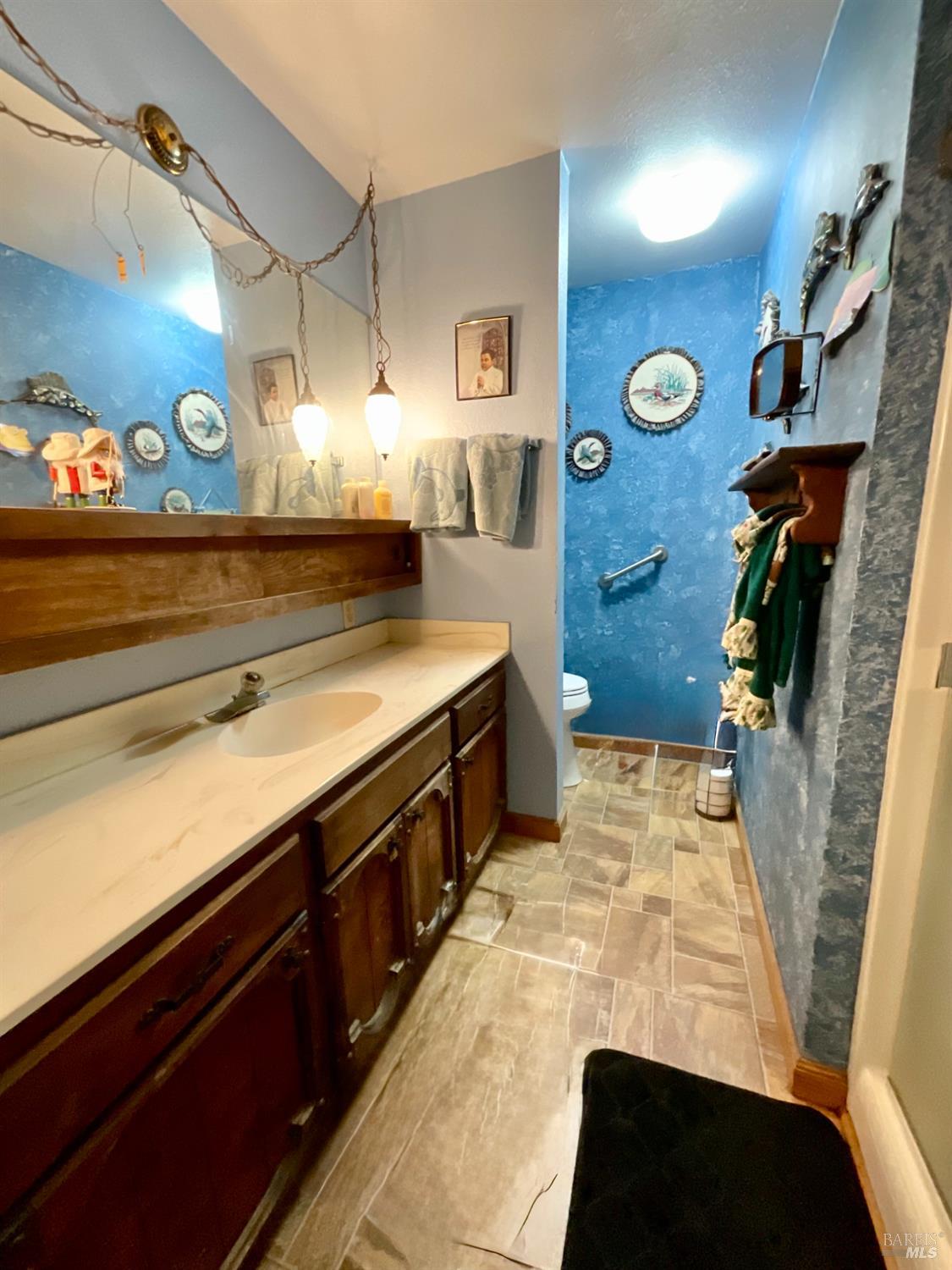 554 Keys Boulevard Clearlake Oaks CA 95423