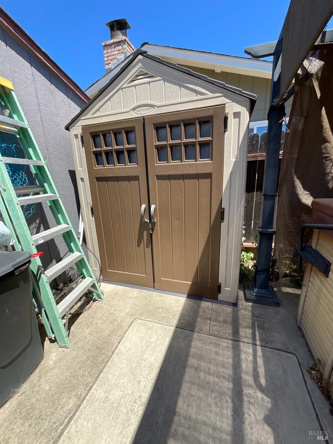 554 Keys Boulevard Clearlake Oaks CA 95423