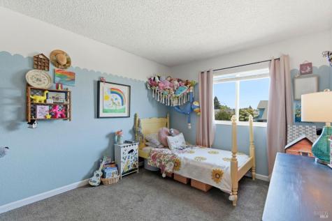 2417 Lemur Street Santa Rosa CA 95401