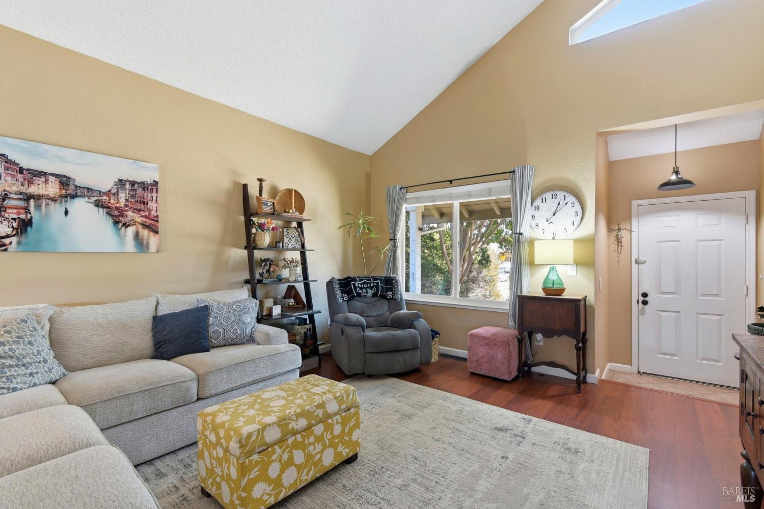 2417 Lemur Street Santa Rosa CA 95401