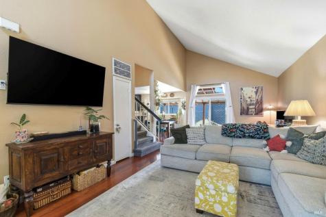 2417 Lemur Street Santa Rosa CA 95401