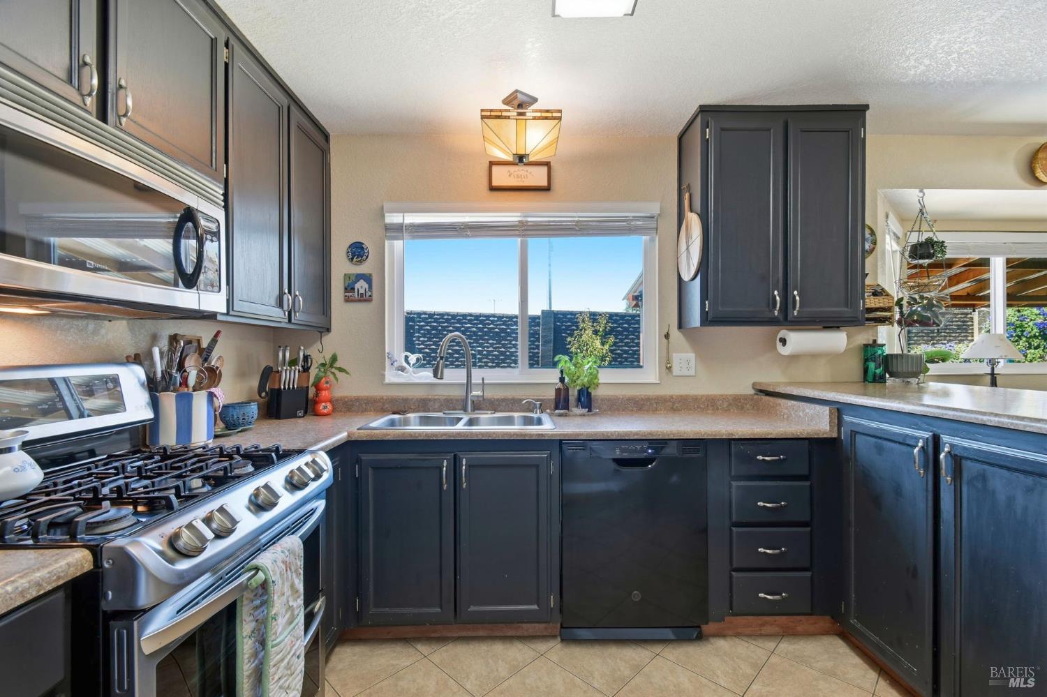 2417 Lemur Street Santa Rosa CA 95401