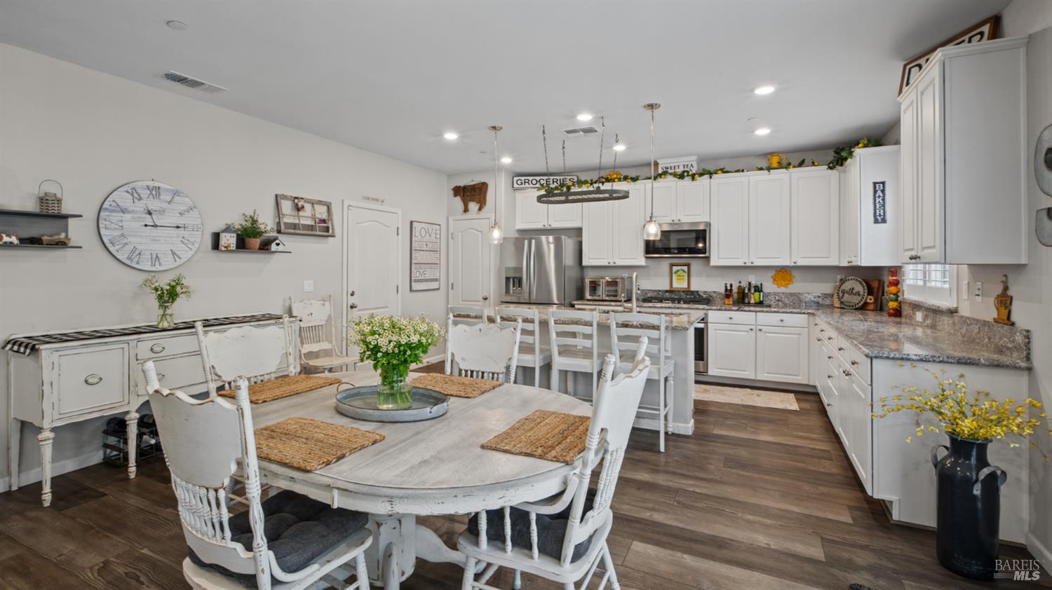 5526 Kennedy Place Rohnert Park CA 94928