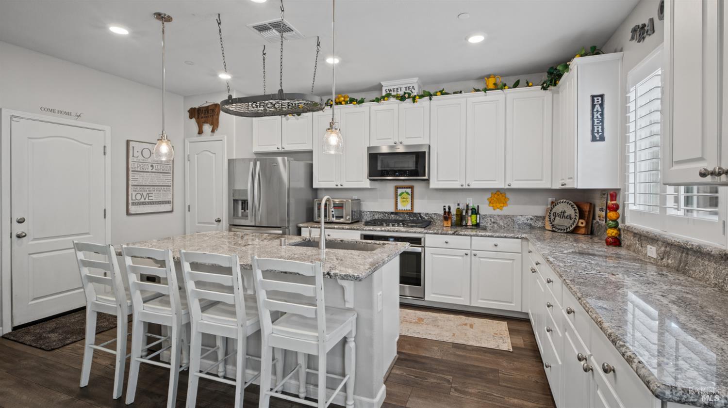 5526 Kennedy Place Rohnert Park CA 94928