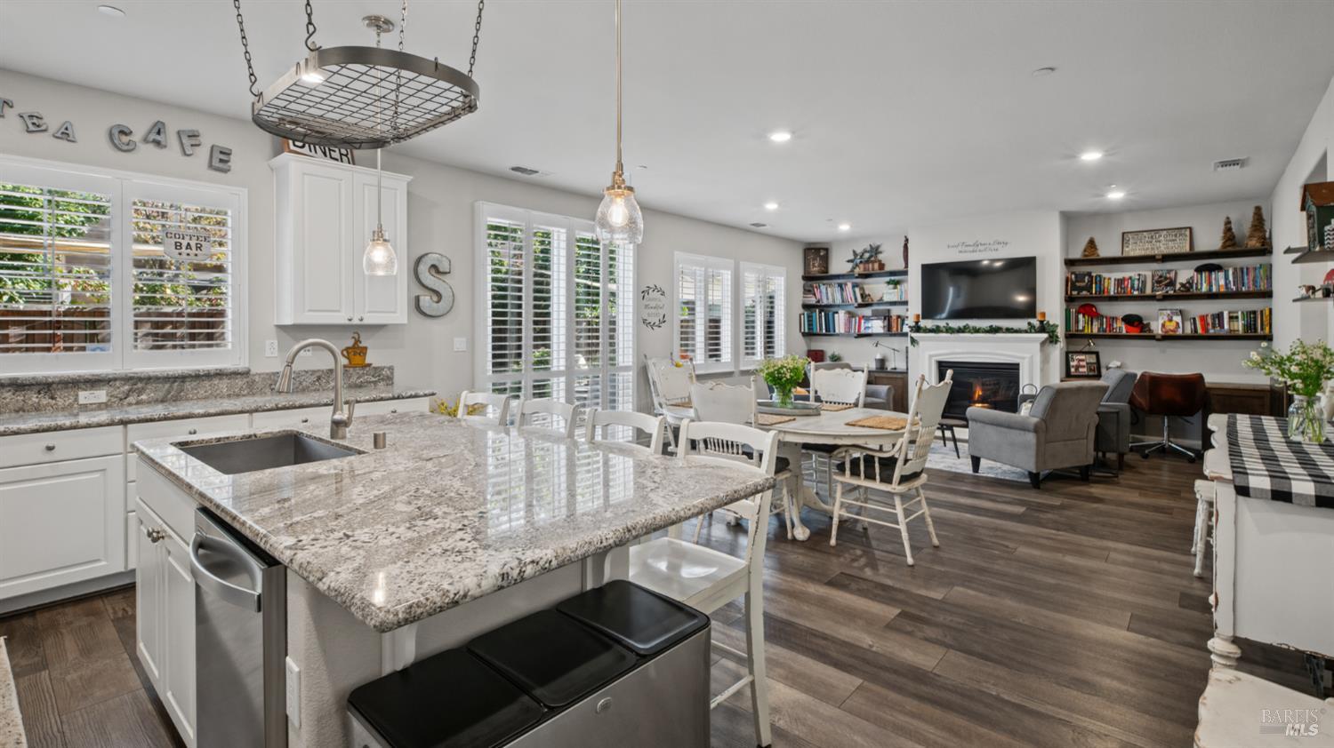 5526 Kennedy Place Rohnert Park CA 94928