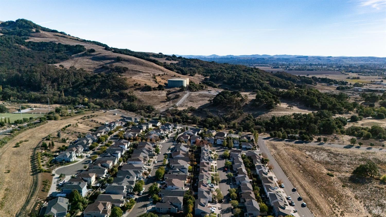 2448 Gilham Way Santa Rosa CA 95404