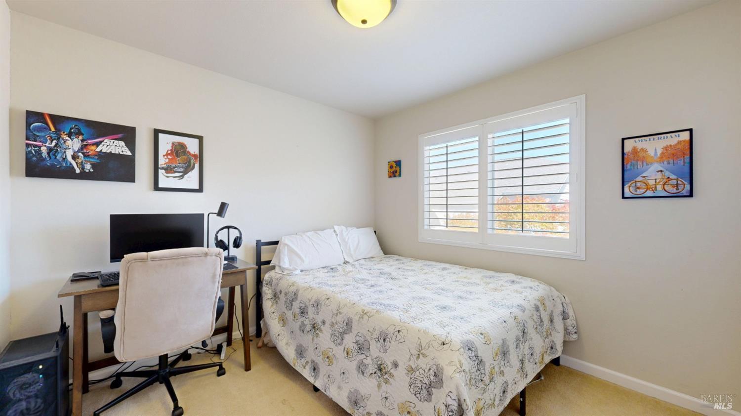 2448 Gilham Way Santa Rosa CA 95404