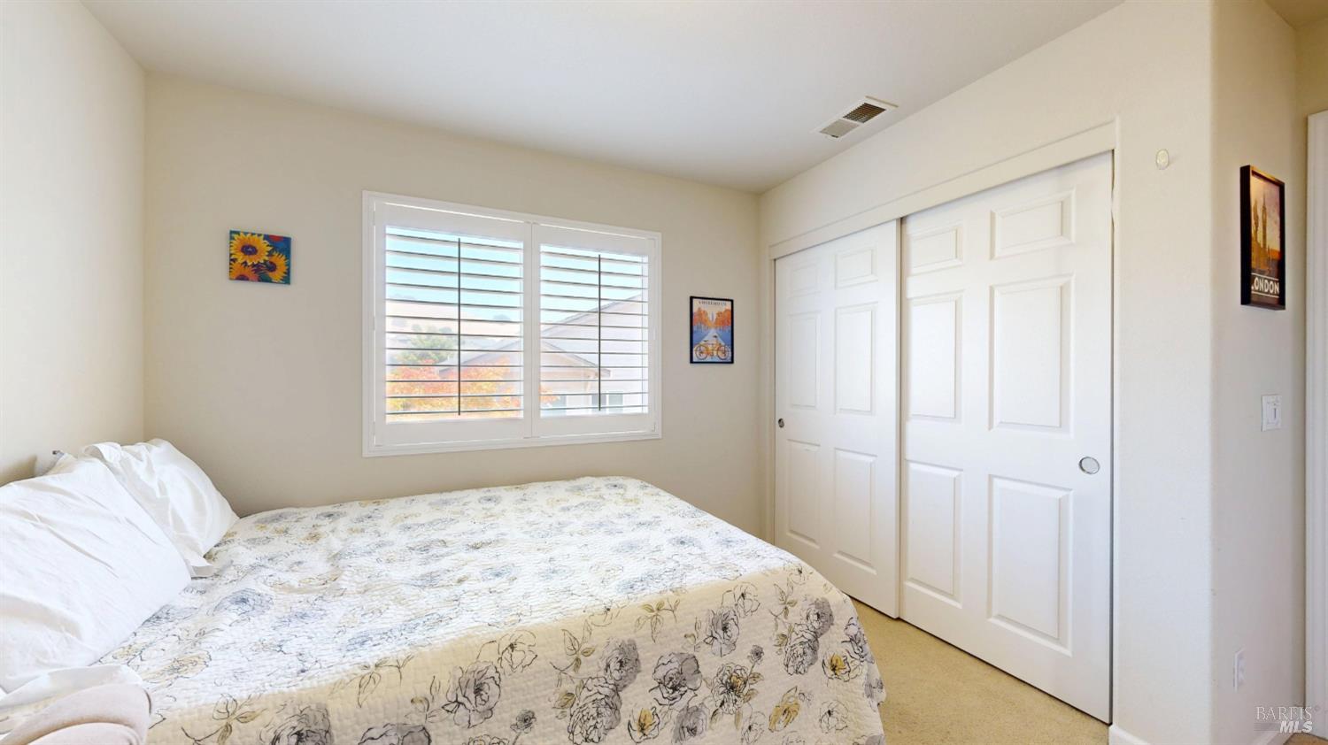 2448 Gilham Way Santa Rosa CA 95404