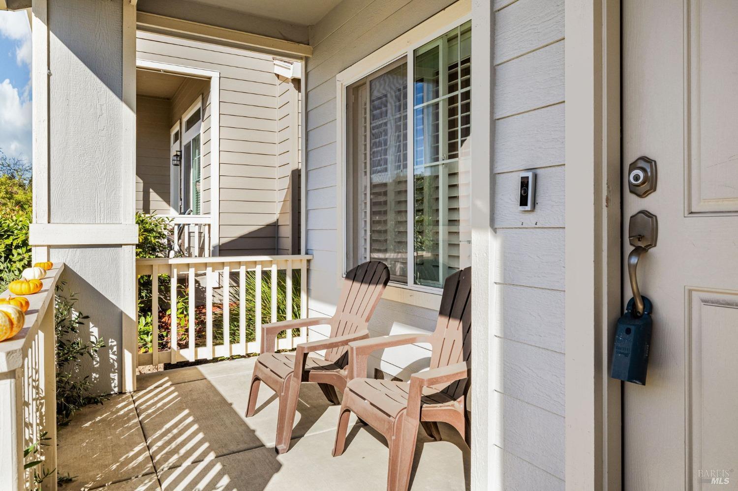 2448 Gilham Way Santa Rosa CA 95404