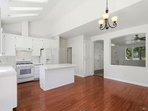 2386 Battersea Street Santa Rosa CA 95403