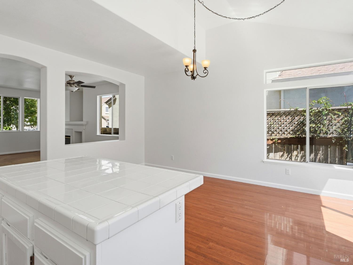 2386 Battersea Street Santa Rosa CA 95403