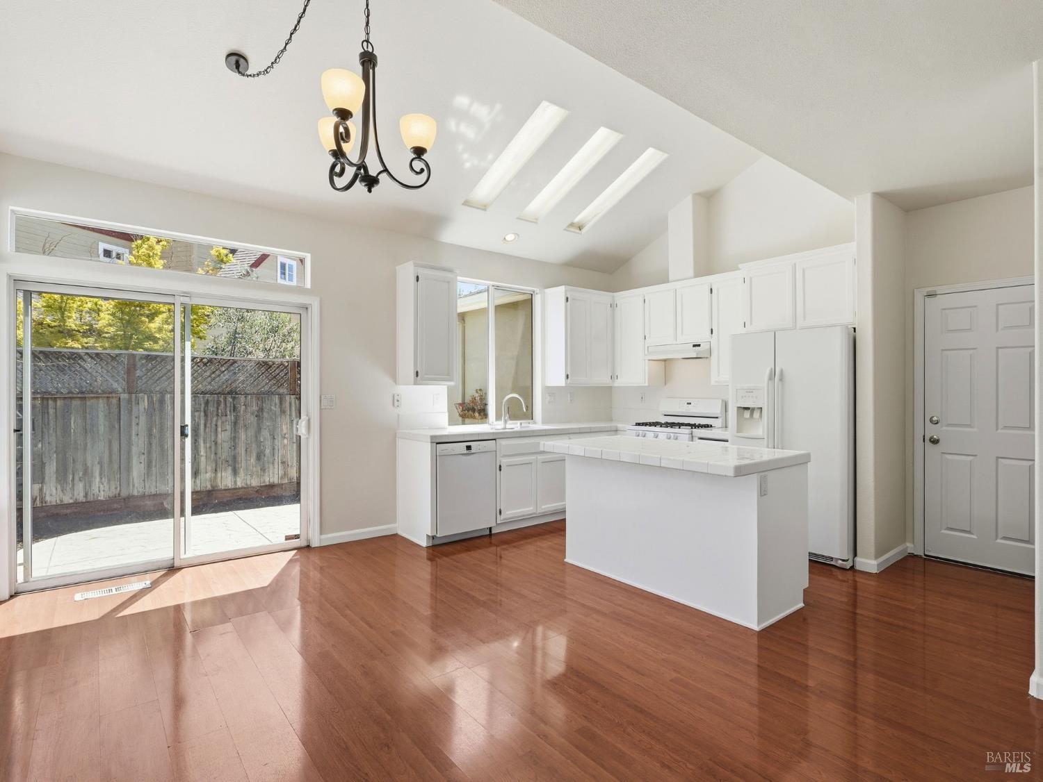 2386 Battersea Street Santa Rosa CA 95403