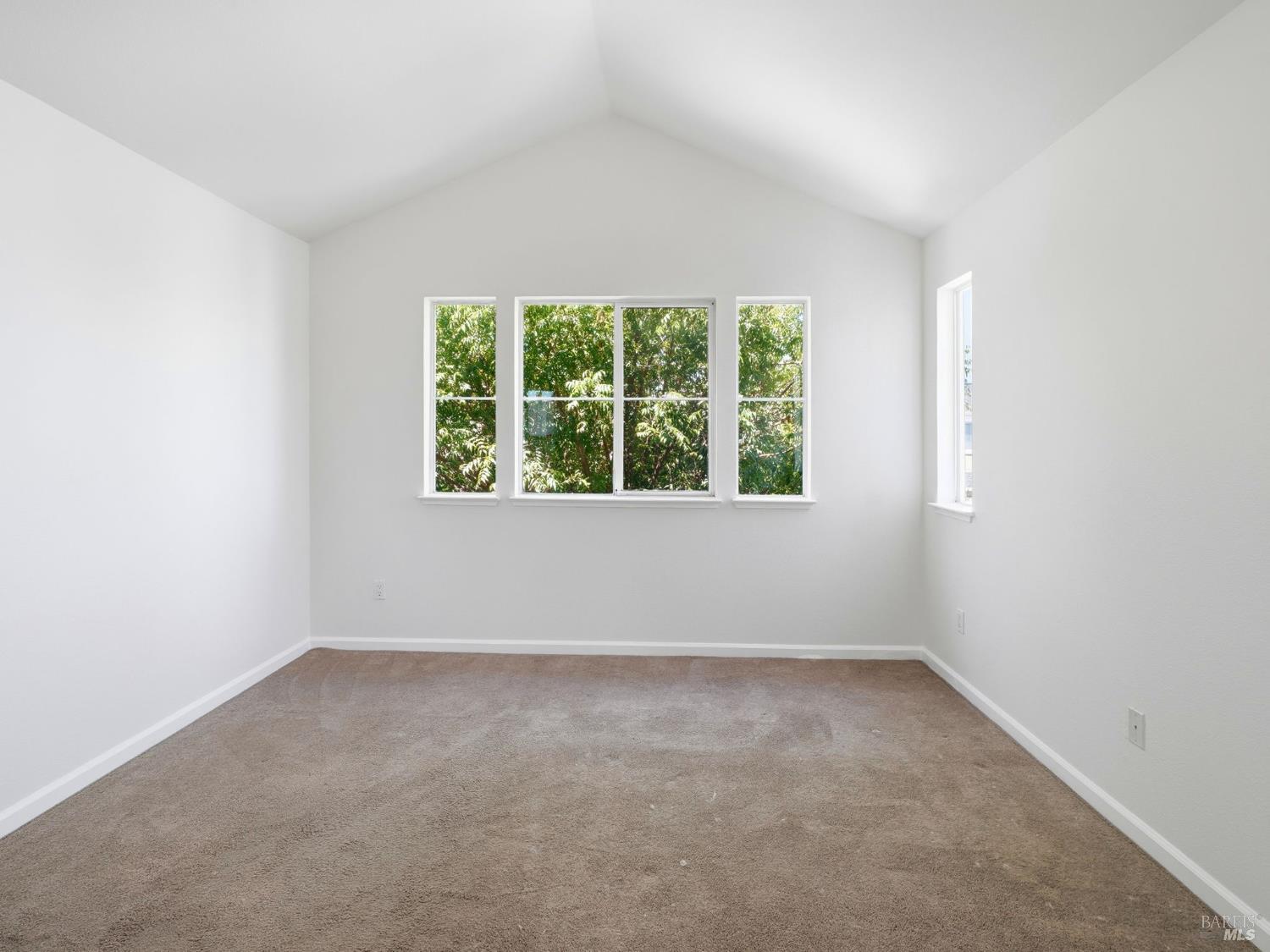 2386 Battersea Street Santa Rosa CA 95403