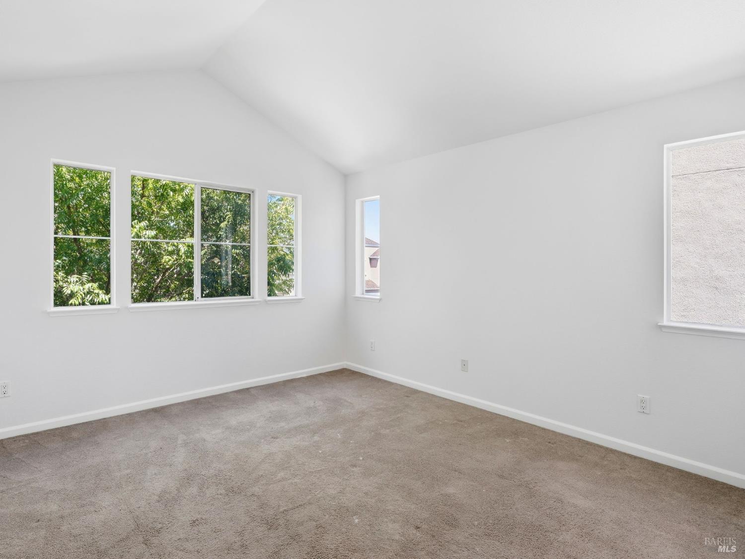 2386 Battersea Street Santa Rosa CA 95403
