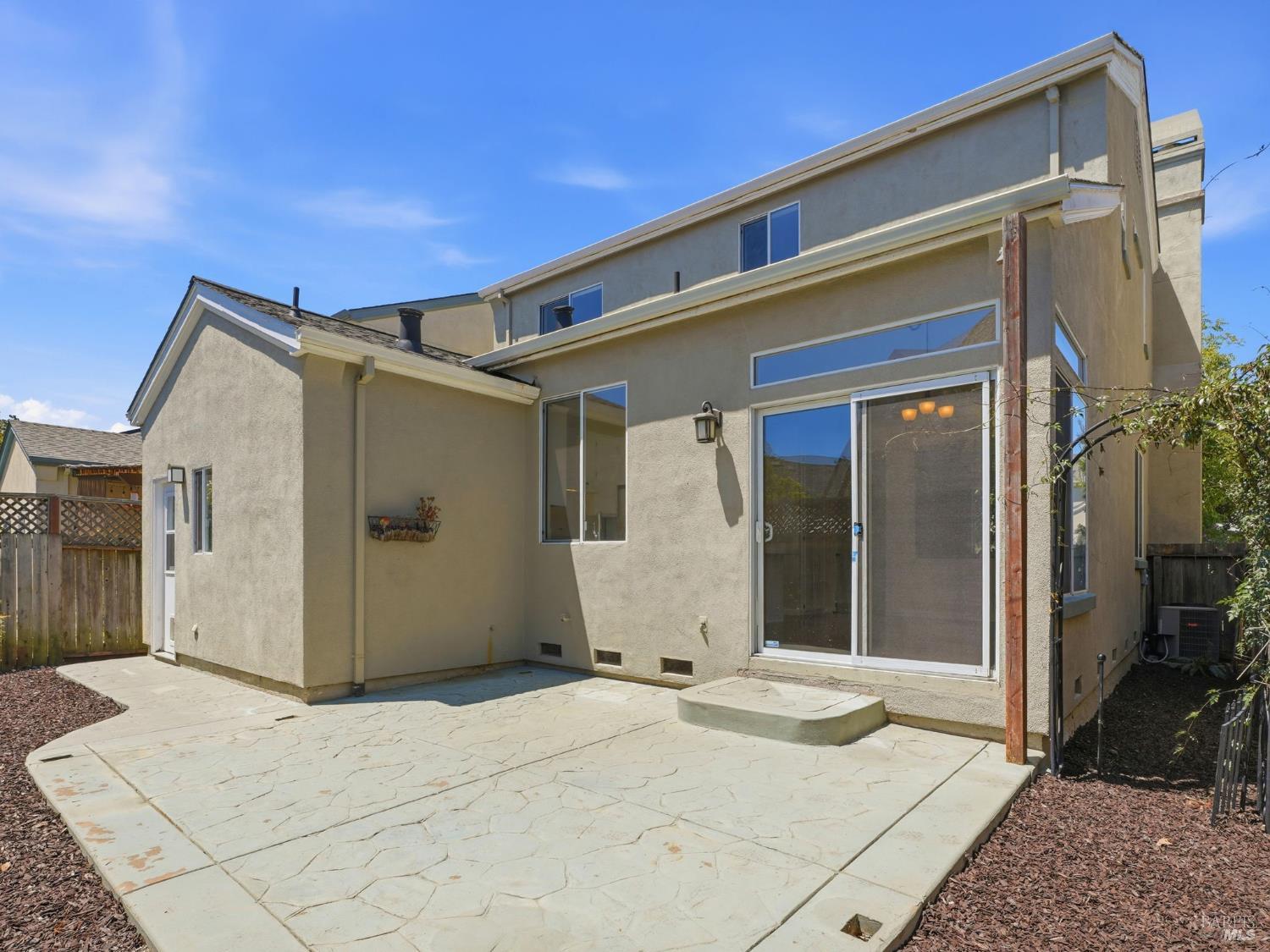 2386 Battersea Street Santa Rosa CA 95403