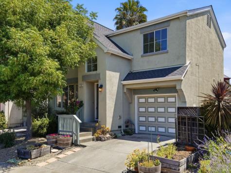 2386 Battersea Street Santa Rosa CA 95403