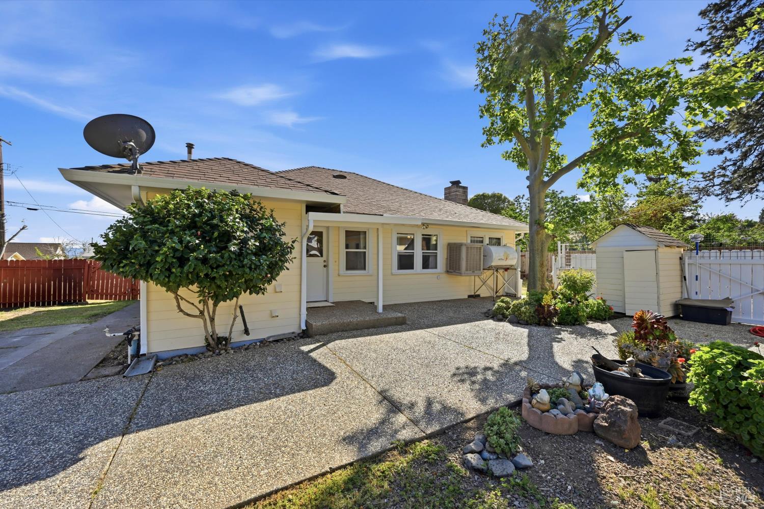3440 Beach Street Nice CA 95464