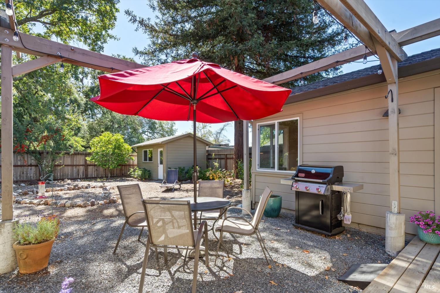 324 Lomitas Lane Santa Rosa CA 95404