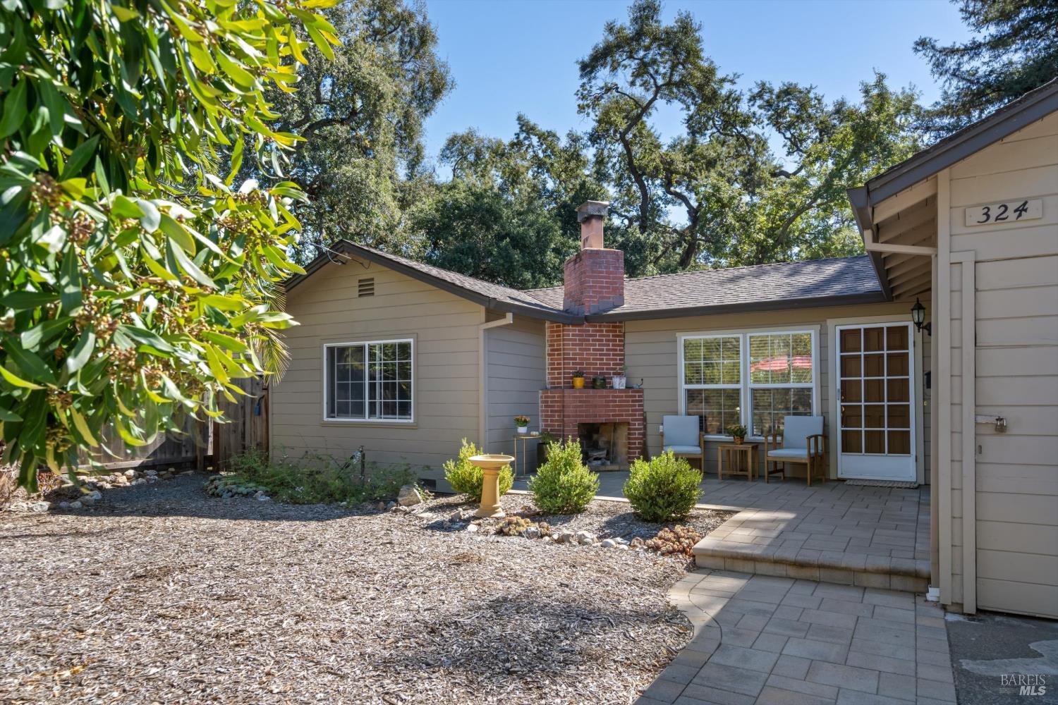 324 Lomitas Lane Santa Rosa CA 95404